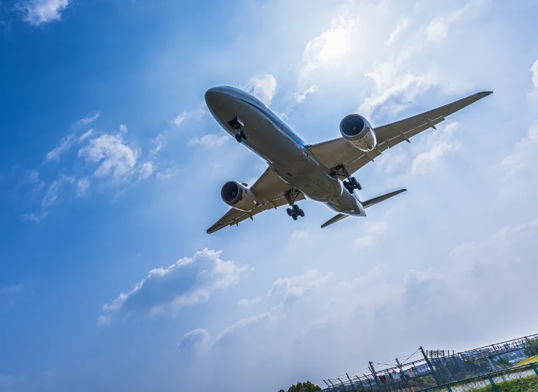 松山空港からリムジンバスで約20分